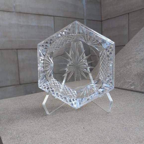 Galway Crystal Cut Hexagonal 3-Well Ashtray 7" - Picture 3 of 12